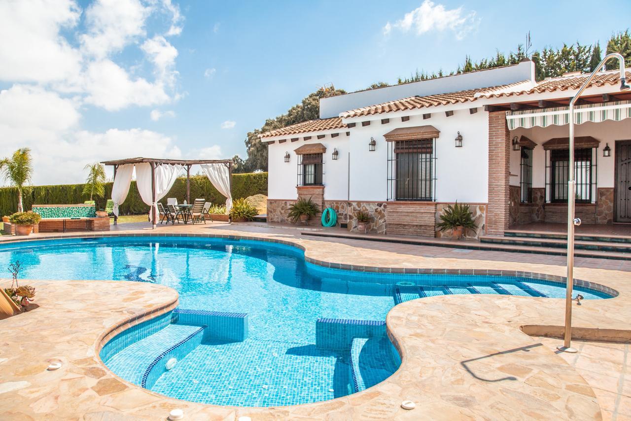 Cubo's Villa Ruiz Alhaurín el Grande Exterior foto
