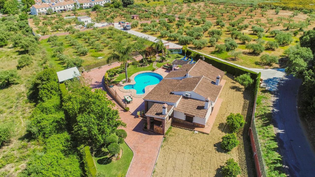 Cubo's Villa Ruiz Alhaurín el Grande Exterior foto